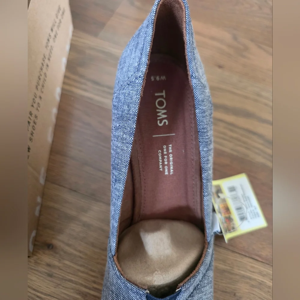 NIB Toms Blue Chambray Open-Toe Wedge Sandals NiB Sze 9.5 - Picture 4 of 9